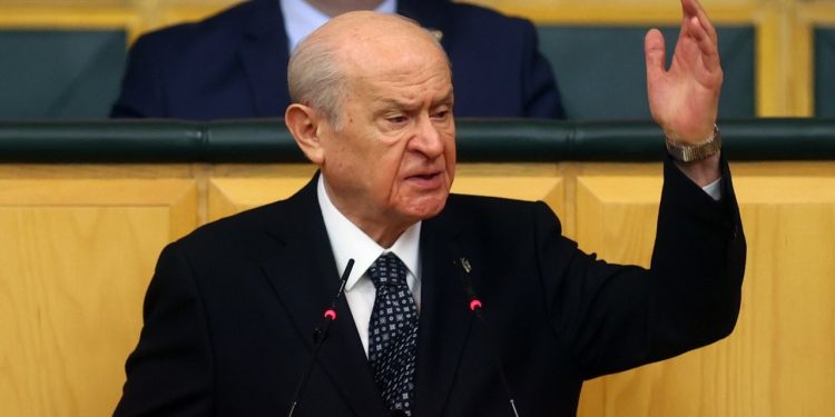 Bahçeli: Bu kutlu günler hayat ırmağını samimiyetle gözden geçirmemiz için bir imkândır